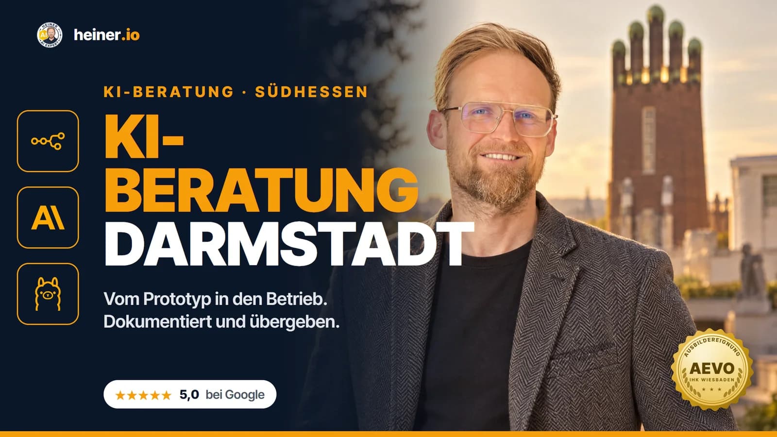 KI-Beratung Darmstadt: André Heiner (heiner.io) auf der Mathildenhöhe vor dem Hochzeitsturm
